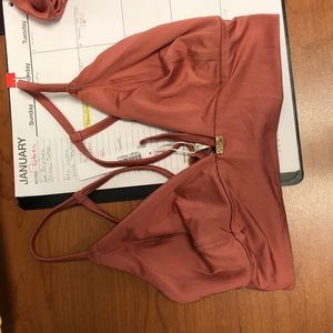 Gooseberry seaside Large Top and Medium Bottom